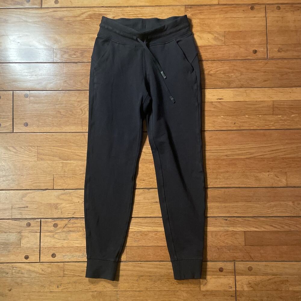 Lululemon Ready to Fleece Jogger